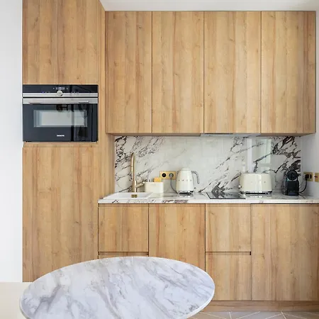 Luxury Living Marais Apartment